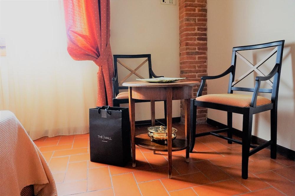 Agriturismo Antico Borgo Poggitazzi 特拉诺瓦-布拉乔利尼 外观 照片